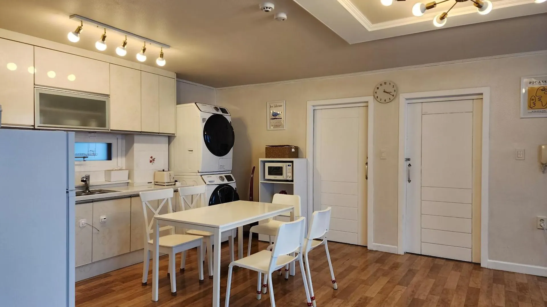Ellastay Seoul Wide House Subway Station Area Family Travel Recommendation Jižní Korea