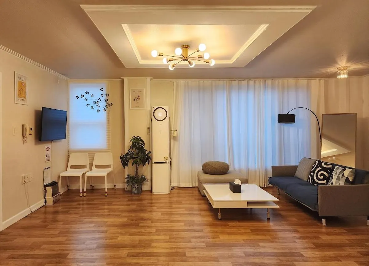 Apartmán Ellastay Seoul Wide House Subway Station Area Family Travel Recommendation Jižní Korea